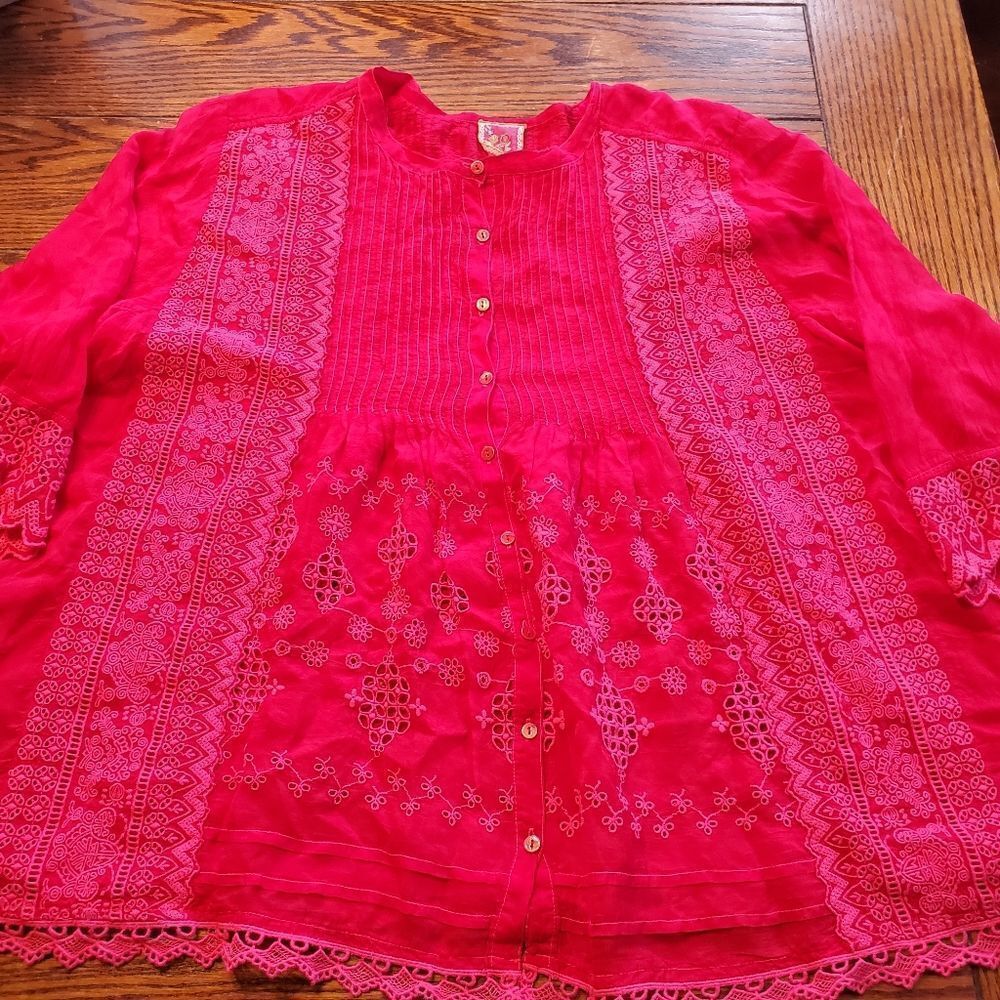 Johnny Was hot pink eyelet cupra rayon blouse.